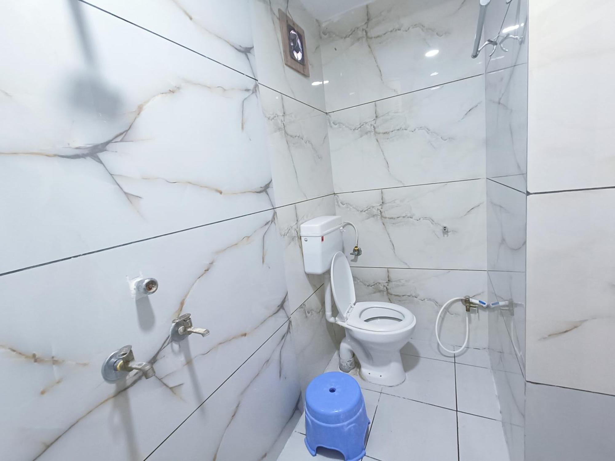 Ginger Hotels Ujjain Tower Kshipra Inn-Family Stay Airconditioned Hotel Εξωτερικό φωτογραφία
