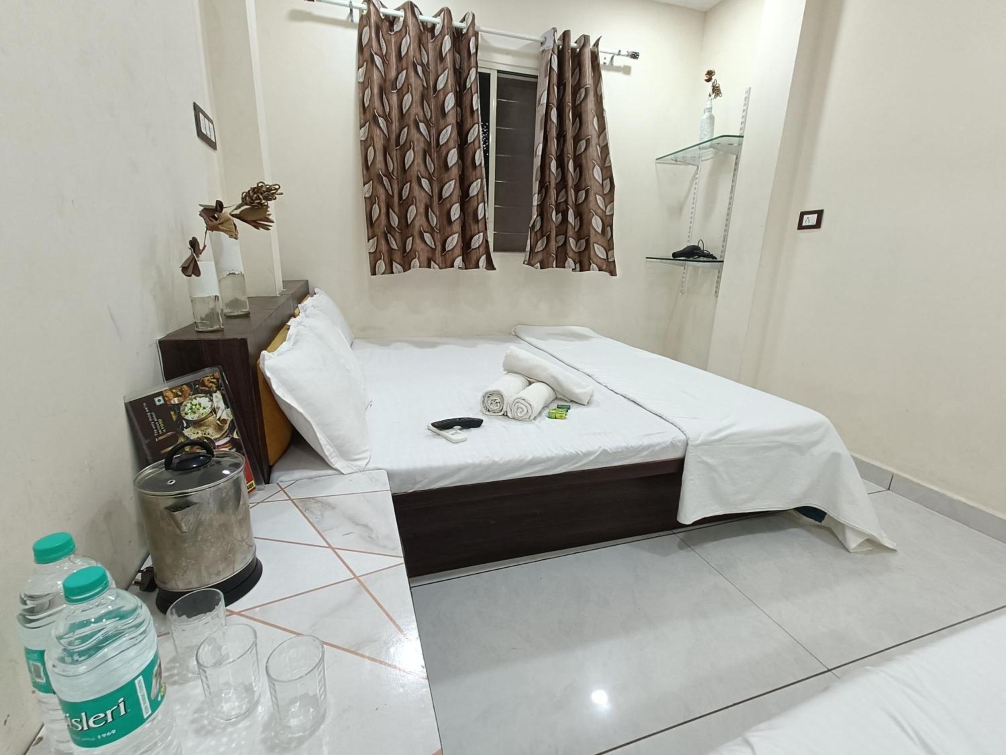 Ginger Hotels Ujjain Tower Kshipra Inn-Family Stay Airconditioned Hotel Εξωτερικό φωτογραφία